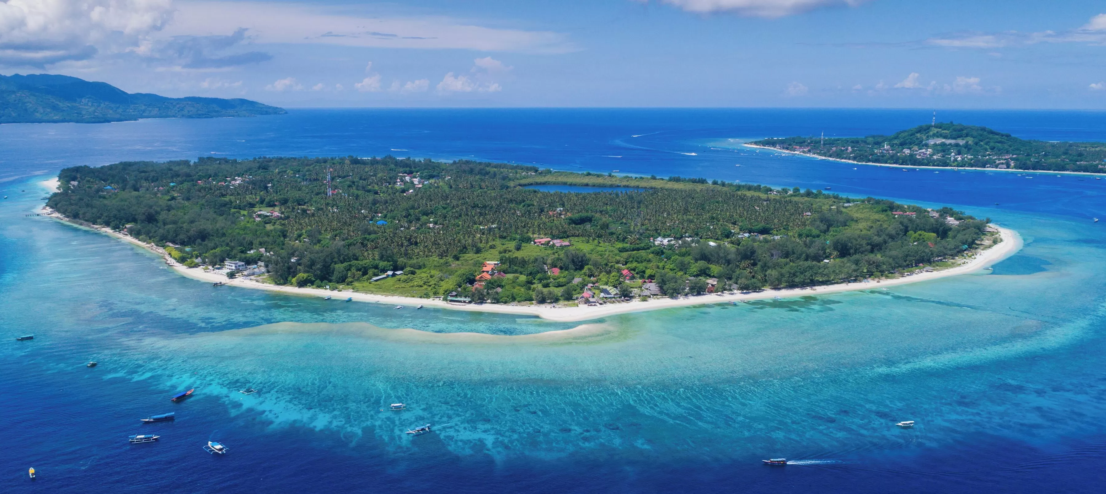 Pesona Gili Trawangan, Surga Wisata Bahari dengan Pantai Putih dan Laut Jernih (ilustrasi)