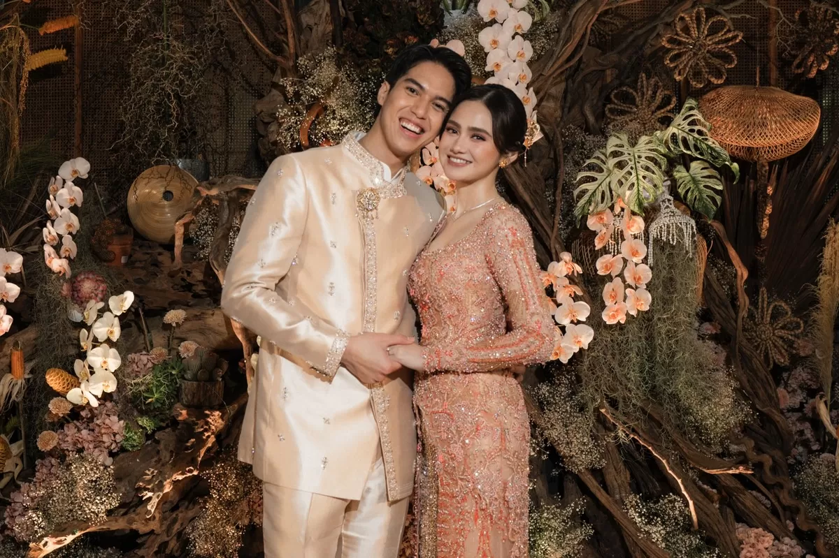 Syifa Hadju Resmi Tunangan dengan El Rumi (ig/@syifahadju)