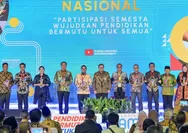 Melalui Program Revitalisasi Sekolah dan Digitalisasi Pembelajaran, Mendikdasmen Pastikan Tidak Ada Lagi Anak Indonesia Tertinggal