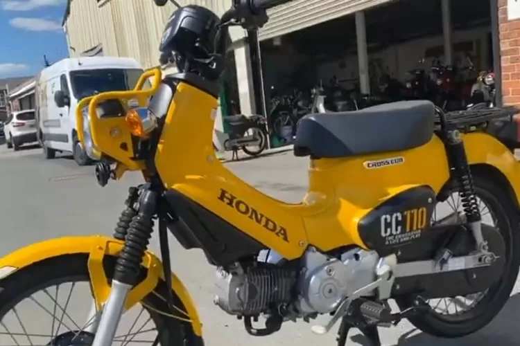 Honda Cross Cub lebih murah dari Honda Beat (Tangkap Layar YouTube YRP Official)
