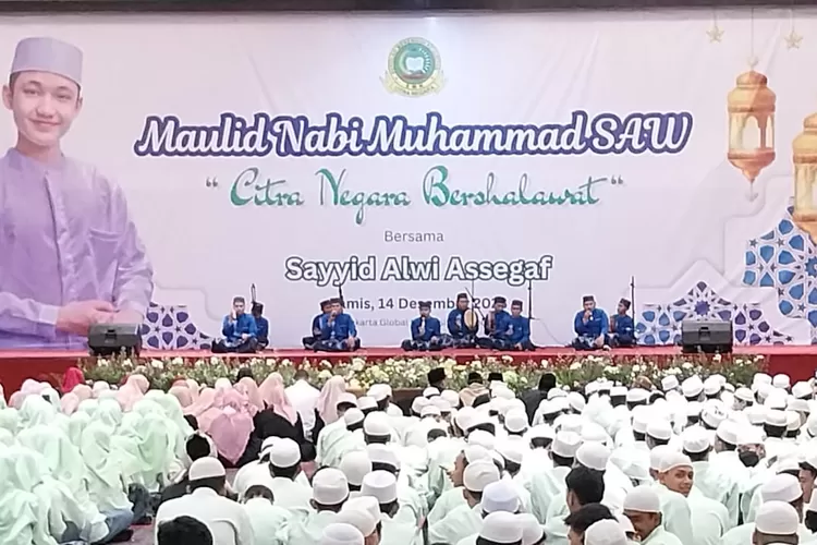 Sekolah Citra Negara menggelar Maulid Nabi Muhammad SAW, di Auditorium Jakarta Global University atau JGU, Kelurahan Tirtajaya, Kecamatan Sukmajaya, Depok, Jumat (15/12).