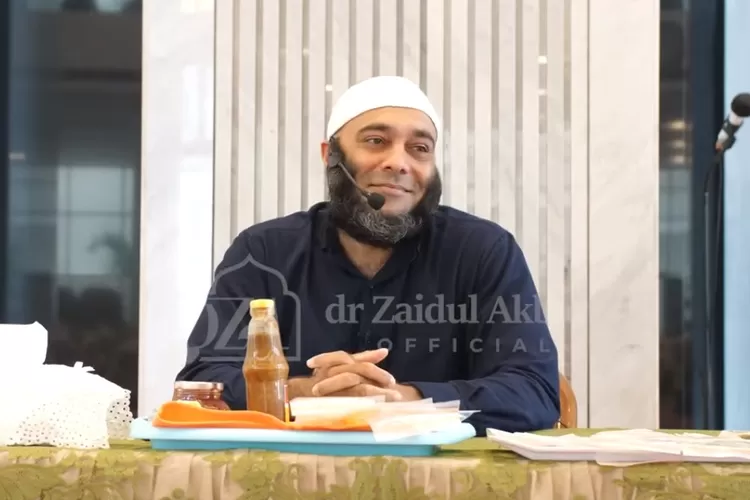 dr Zaidul Akbar Bagikan Resep untuk Penurunan Berat Badan (Tangkapan Layar YouTube dr Zaidul Akbar Official)