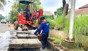 Kekompakan Warga Jalan Pemuda, Kelurahan, dan DPUPR Kota Depok : Saling Dukung Satu Sama Lain, 2 Drainase Dinormalisasi demi Warga