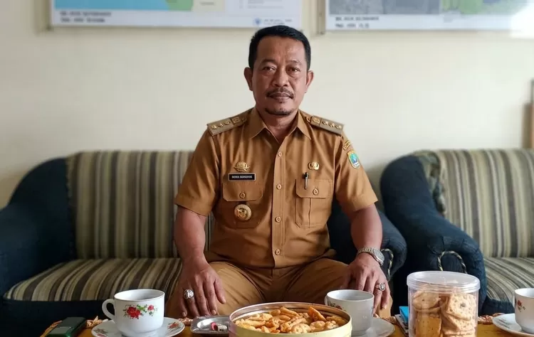 FOTO: Kades Bijawang, Elli Syahruni, S.Sos mengaku sejauh ini tidak ada warga yang keberatan dengan usaha pembakaran arang milik Andi Guntur Basran. (Dok.Metroselebes.com/Asb)