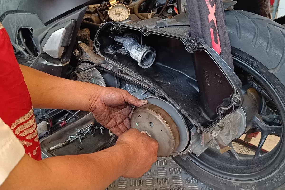 panduan perawatan CVT Motor Matic hadapi musim hujan / foto Wahana Honda (Promedia Lie)