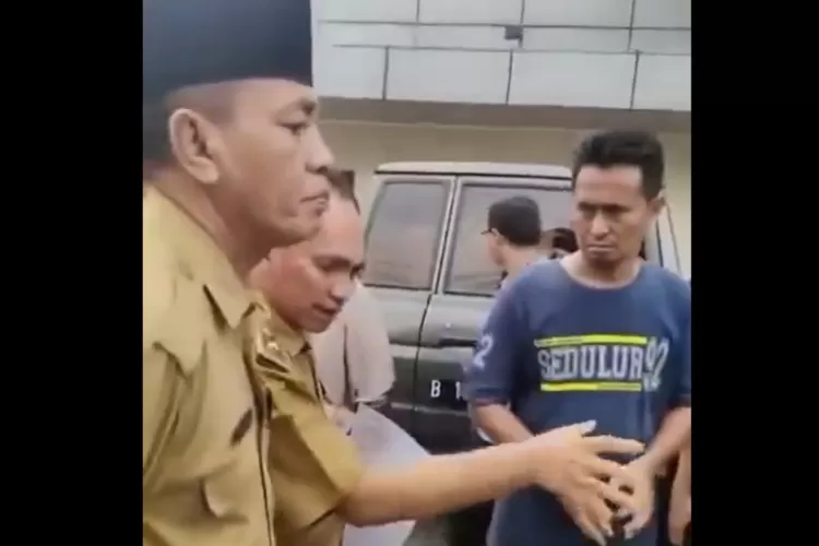 LSM Gerhana bacok satpam di Tangerang. (x.com/Heraloebss)