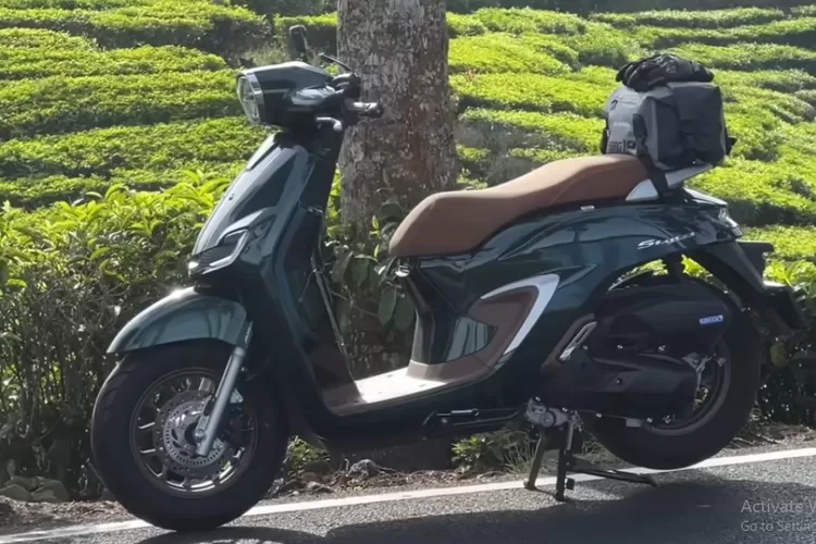 Honda Stylo 160 mungkin terdengar seperti pilihan yang tidak biasa untuk touring jarak jauh 1.100 km (Tangkapan Layar YouTube  Harald Arkan)