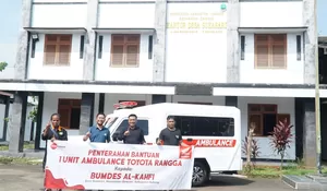 DAM Serahkan Bantuan Ambulans, Tingkatkan Layanan Kesehatan di Subang