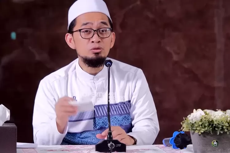 Ustaz Adi Hidayat (Tangkapan Layar YouTube Adi Hidayat Official)