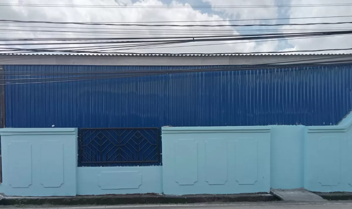 Meta Deskripsi: Warga Tamalanrea Jaya mempertanyakan pengelolaan limbah dapur SPPG yang dibangun di kawasan padat penduduk dan rawan banjir. Pengelola belum memberikan keterangan resmi. (Dok.Metroselebes.com/Ram)