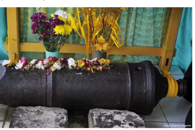 Meriam Puntung, salah satu objek menarik dan mengandung magis di Istana Maimun (tangkapan layar laman @HIN.id)