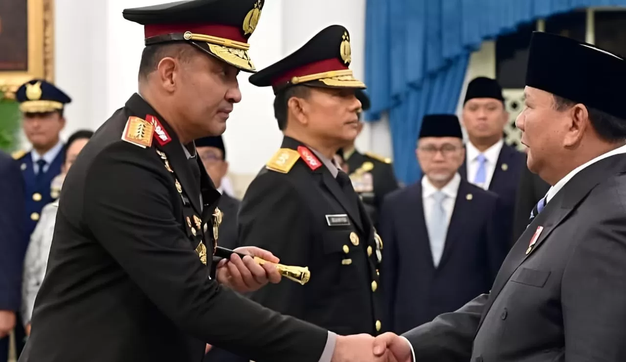 Kapolri Jenderal Suyudi Ario Seto melakukan rotasi 88 Pati dan Pamen Polri, termasuk 19 jabatan Kapolda (website kapolri).