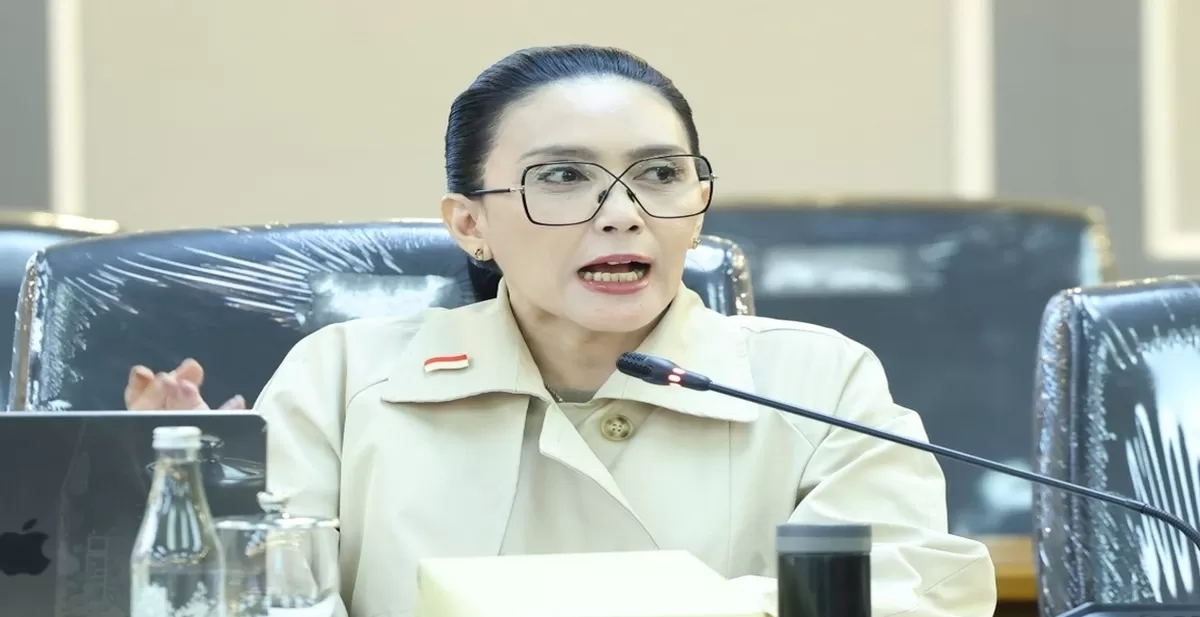 Anggota Komisi XIII DPR RI, Rieke Diah Pitaloka, mendukung langkah tegas pemerintah dalam menanggulangi kebakaran hutan dan lahan (Karhutla), termasuk menyeret korporasi pembakar ke jalur hukum. (Dok. DPR RI)