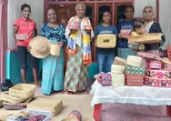 Kisah UMKM Binaan BRI, 25 Tahun Bertahan Hidup dari Anyaman Daun Lontar di Pelosok Kabupaten Belu Provinsi NTT