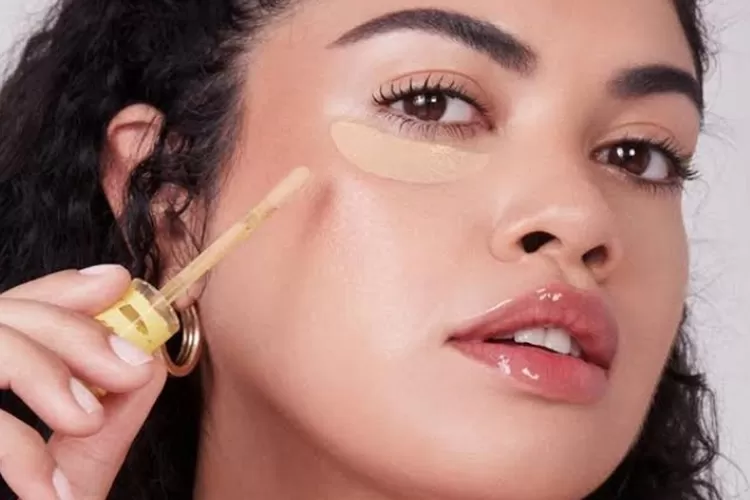 Mengenal Berbagai Jenis Concealer Dan Kegunaannya Mulai Dari Airbrush Hingga Stick Inilah Bandung