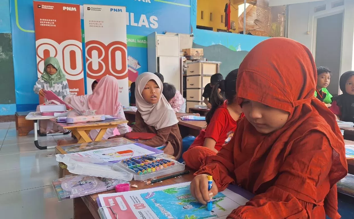 Lewat Lomba Mewarnai, PNM Ajak Anak Nasabah PNM Mekaar 3T Rayakan 80 Tahun Kemerdekaan   (PNM)