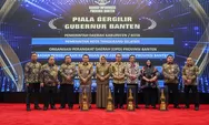 BPKAD Banten Kembali Raih Piala Bergilir Keterbukaan Informasi Gubernur Banten 2024