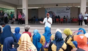 Hari Kesadaran Rhematoid Arthritis, Imam Budi Hartono Ajak Lansia Senam Bersama dan Ikuti Program Komda Lansia