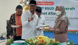 Berobat Hanya Pakai KTP, Ini Kesaksian Warga Depok : Program UHC Dirasakan Manfaatnya