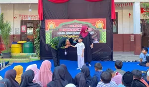 Peringatan Maulid Nabi Muhammad SAW di SDN Kalibaru 1 : Ajak Siswa Tanamkan Nilai Al Quran hingga Tingkatkan Imtaq