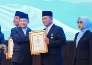 Dinilai Berkontribusi Nyata di Bidang Kelautan dan Perikanan, Gubernur Ansar Terima Satyalancana Wira Karya dari Presiden RI