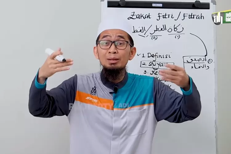 Ustaz Adi Hidayat ungkap 8 golongan penerima zakat fitrah (Tangkapan Layar Y ouTube Adi HIdayat Official)
