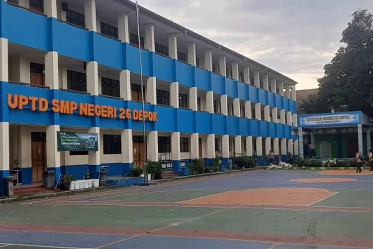 ILUSTRASI : Tampak gedung SMPN 26 Depok yang terletak di Jalan Mangga, Kelurahan, Kecamatan Beji. (ANDIKA EKA/RADAR DEPOK)