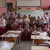 Bu Reni Goes to School: Ekonomi Jangan Jadi Penghalang Anak Meraih Cita-Cita!