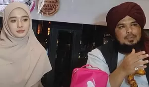 Benarkah Ustaz Derry Sulaiman Jadi Penghubungan Inara Rusli dengan Insanul Fahmi? Ini Klarifikasi Sang Pendakwah