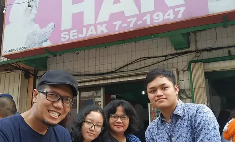 HAR, semasa Hidupnya Selalu Berbagi Langsung dengan Masyarakat