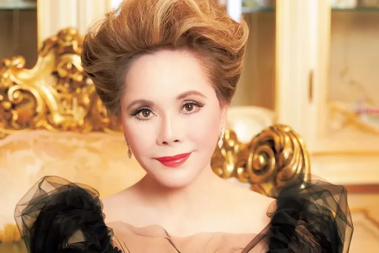 Dewi Soekarno luncurkan partai politik di Jepang untuk lindungi anjing dan kucing (Instagram @dewisukarnoofficial / HukamaNews.com)