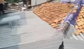 Program Ganti Atap Rumah Wartawan Lanjut Terus ! Kini di Jakpus, Penerima Manfaat Merasa Bersyukur Karena Sudah Tidak Bocor Dan Kesetrum Lagi