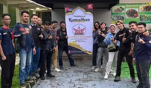 Berbagi Kebaikan di Bulan Ramadhan, Komunitas Honda Bogor atau Khombo Bagi bagi Takjil
