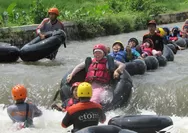 Main Tubing di Saluran Irigasi Persawahan Seru Banget, Intip Rekomendasi Wisata Menantang di Batang