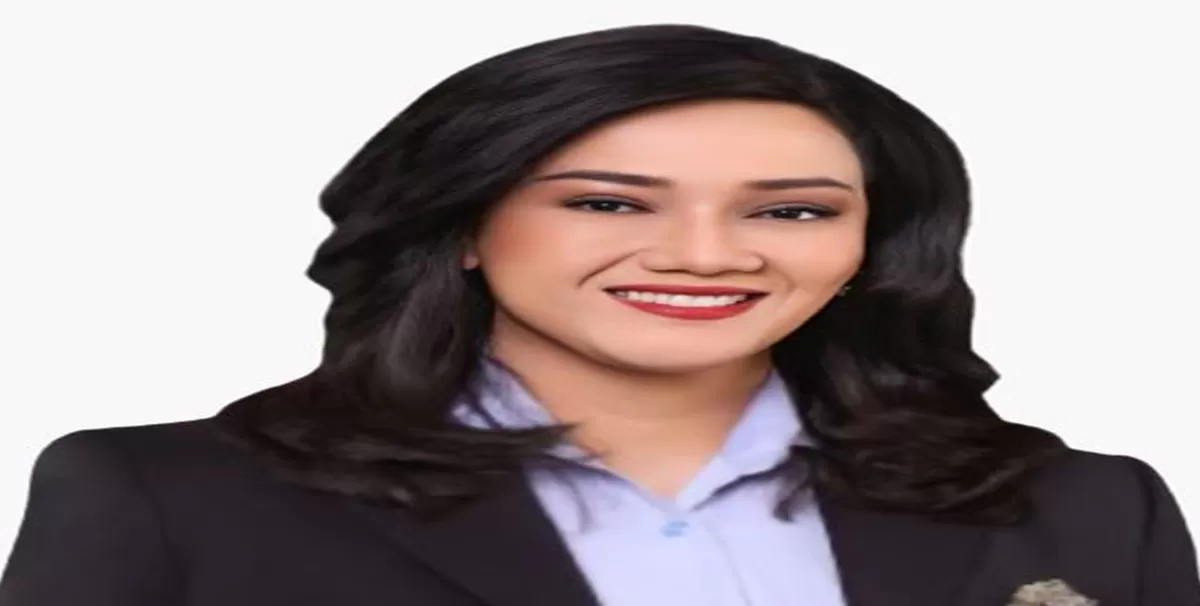 Profil Friderica Widyasari Dewi Ketua OJK yang Baru Sekaligus Wakil, Pernah 10 Tahun Berkarir di BEI dan Direktur Keuangan KSEI (Kalimantansatu.com/Dok. OJK)