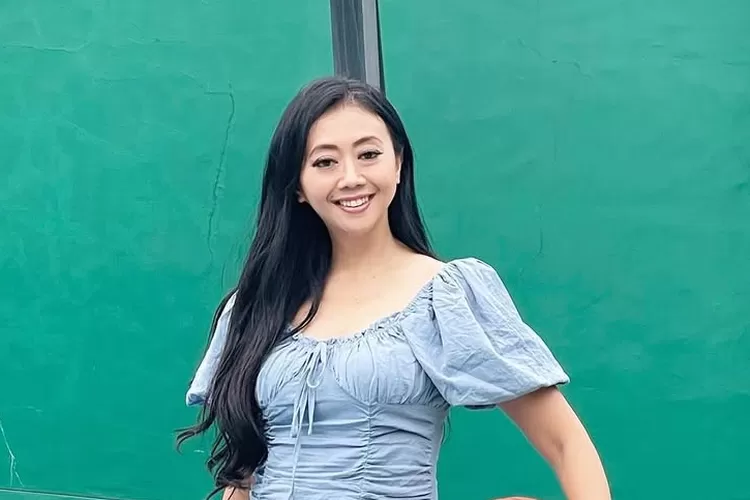 Asri Welas bongkar sifat Galiech Ridha selama masih berumah tangga (Foto: Gorajuara/ Instagram/ @asri_welas)