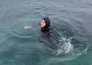 Arti Mimpi Mandi di Laut Pertanda akan Mendapat Keberhasilan dan Ketenangan Hidup, Berikut 9 Tafsir Lainnya yang Perlu Diketahui   