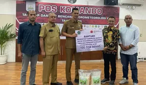 Pemkab Konawe Serahkan Bantuan 100 Ton Beras ke Pemprov Aceh