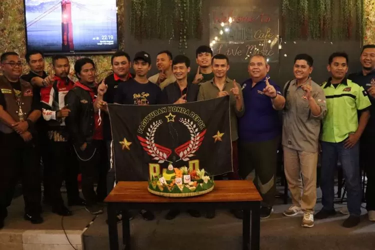Paguyuban Honda Depok atau PAHAD, mengadakan kopdargab yang diikuti oleh ratusan biker.