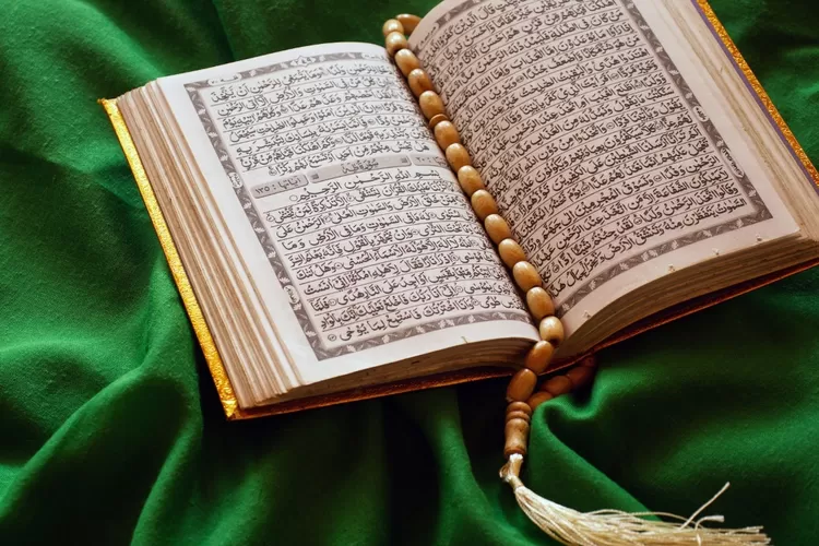 Surah Al Baqarah Tentang Kewajiban Puasa Ramadhan Ayat 183 185 Lengkap Arab Latin Dan