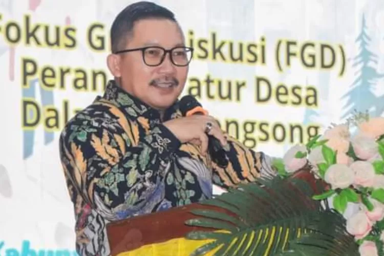 Bupati Banggai Amirudin Tamoreka