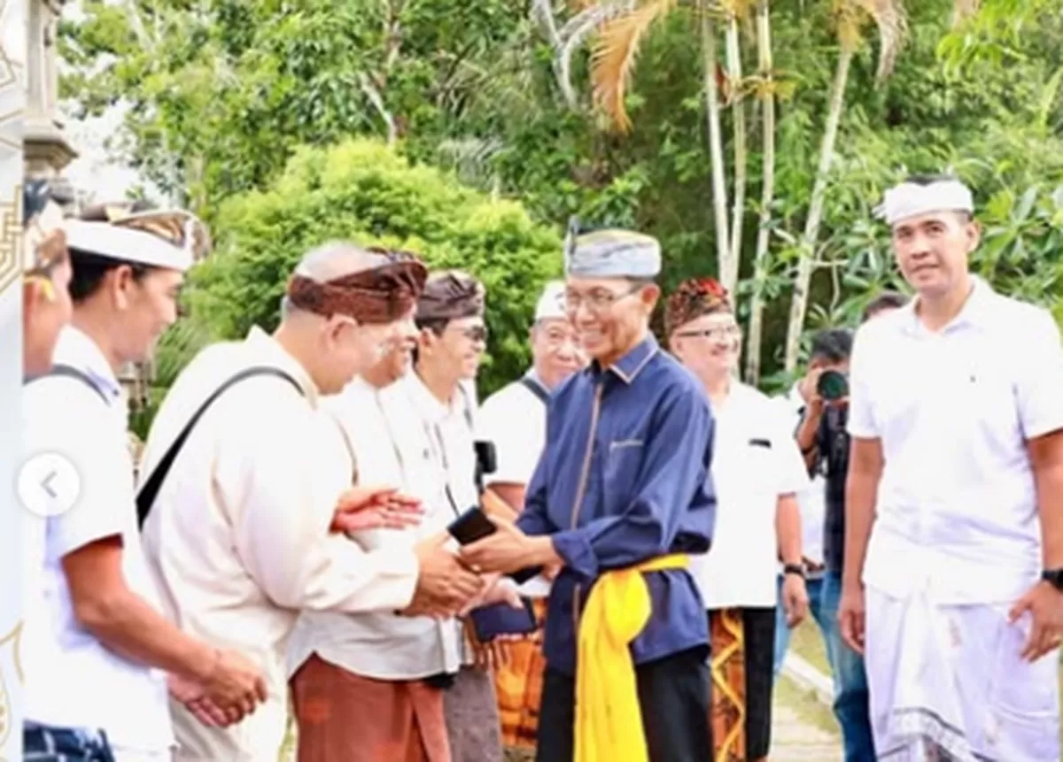 Walikota Batam Amsakar Achmad saa menghadiri Hari Raya Nyepi beberapa waku lalu. (Dok:Diskominfo Batam)