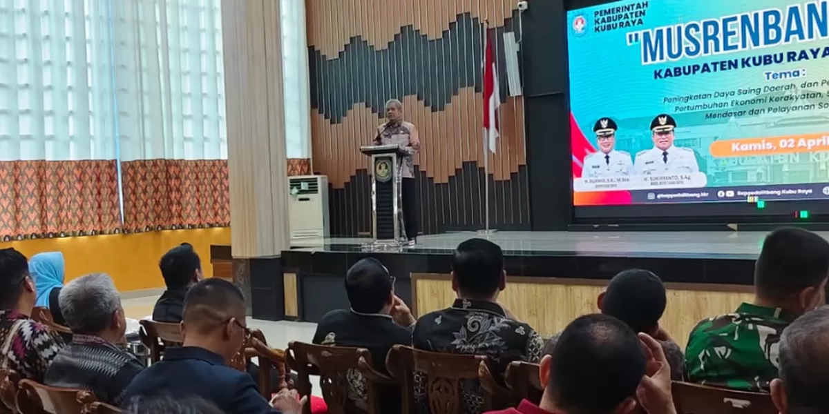 Sekretaris Daerah Provinsi Kalbar, dr. Harison, saat menghadiri Musyawarah Perencanaan Pembangunan (Musrenbang) RKPD Kabupaten Kubu Raya Tahun 2027