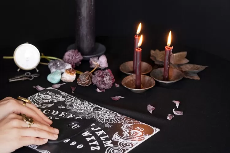 Ini dia tanda orang yang jadi tumbal pesugihan kaum iri dengki (Freepik)