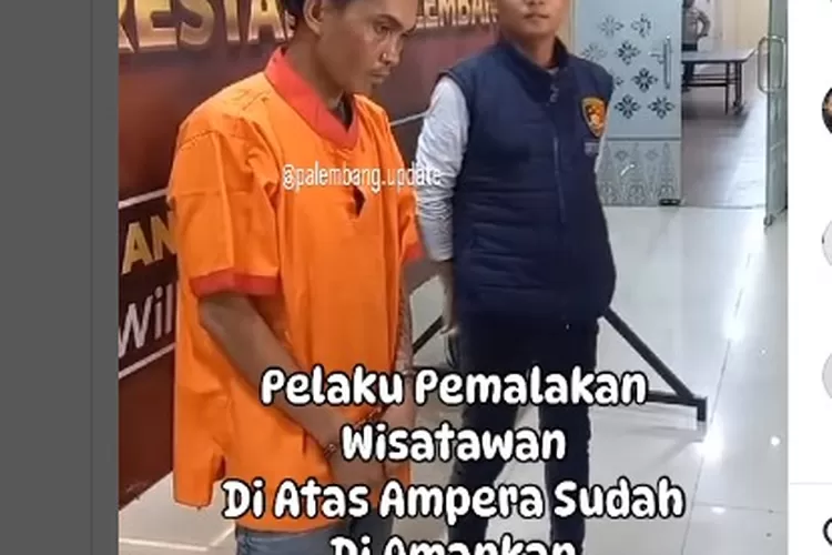 pemalak wsiatawan asal Lampung di Ampera ditangkap polisi (tangkapan layar @palembang.update)