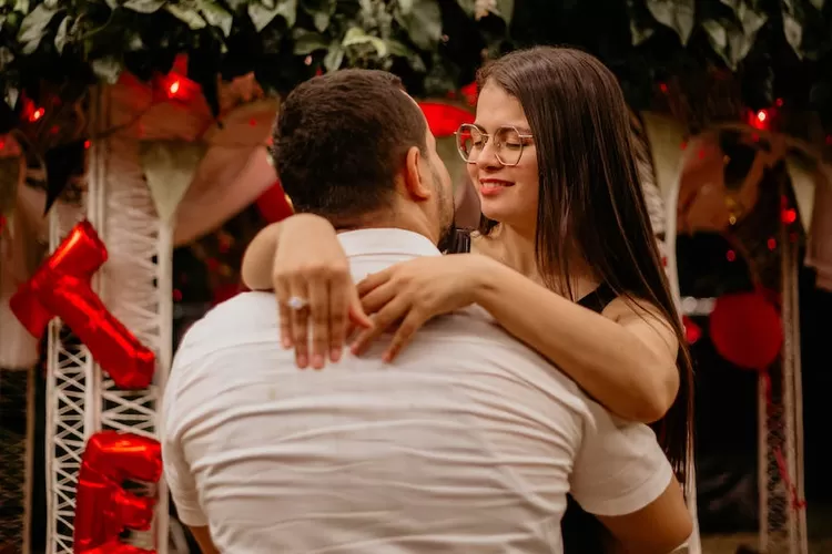 Ilustrasi ramalan cinta zodiak Sagitarius dan Capricorn (pexels/Stiven Rivera)