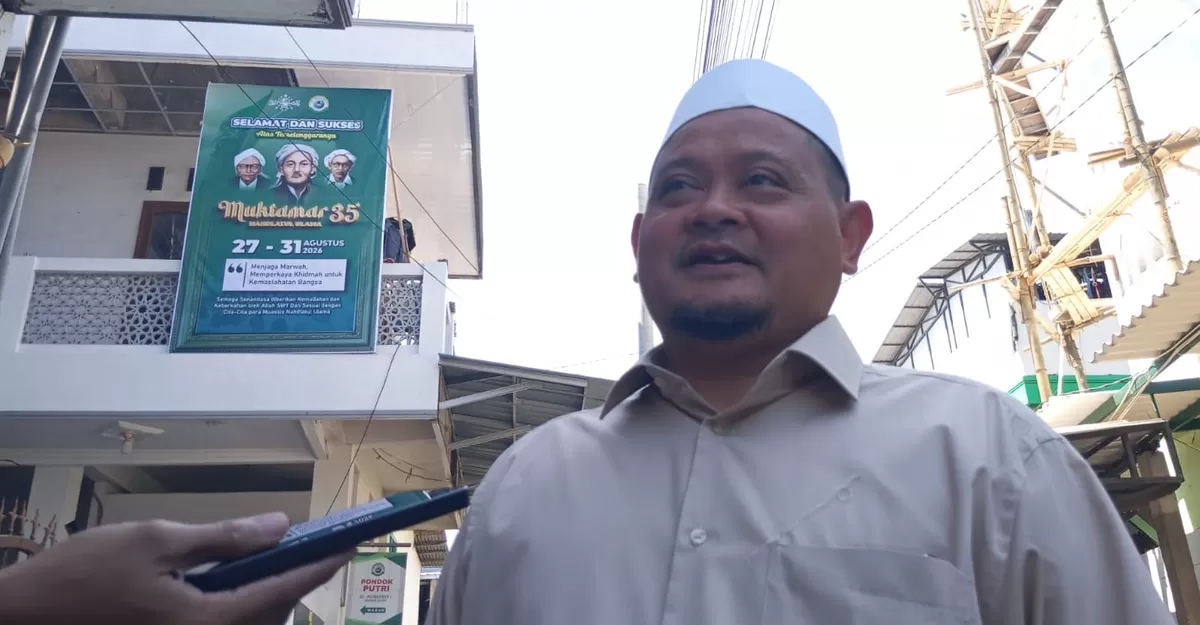 KH Abdurrozaq Sholeh atau Gus Rozaq. (SketsaNusantara.id)