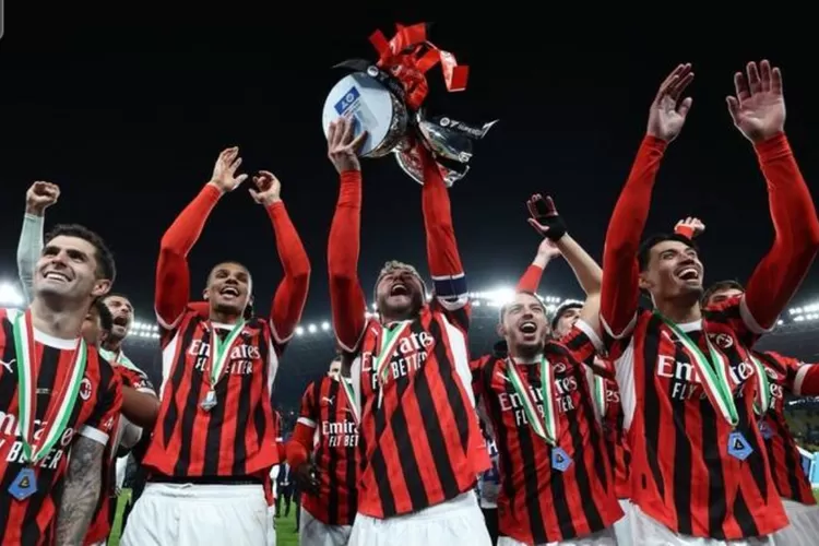 Ibrahimovic muda bisa melakukan debutnya di salah satu dari dua pertandingan Rossoneri di Arab Saudi (Foto: X/Arabnews)