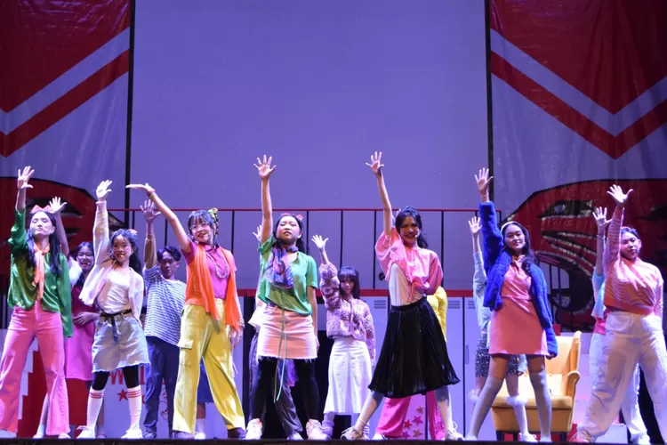 Sekolah Victory Plus menggelar pertunjukan drama musikal 'High School Musical' untuk menggali ootensi peserta didik. (FOTO: Victory Plus  )