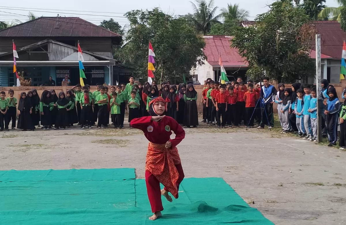O2sn dan FLS2N Gugus V Sungai Kelambu Kecamatan Tebas, Kabupaten Sambas  (Yokalbar )